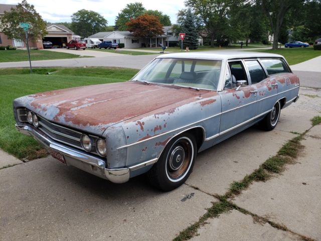 1969 Ford Galaxie - photo 2