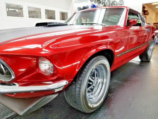 1969 Ford Mustang Mach 1 - R-CODE - 428CJ - 4 Speed ***Videos*** - photo 2