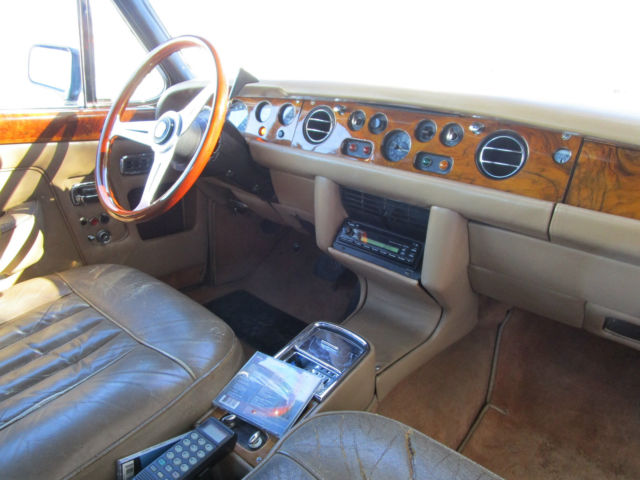 1969 Rolls-Royce Corniche Coupe - photo 10