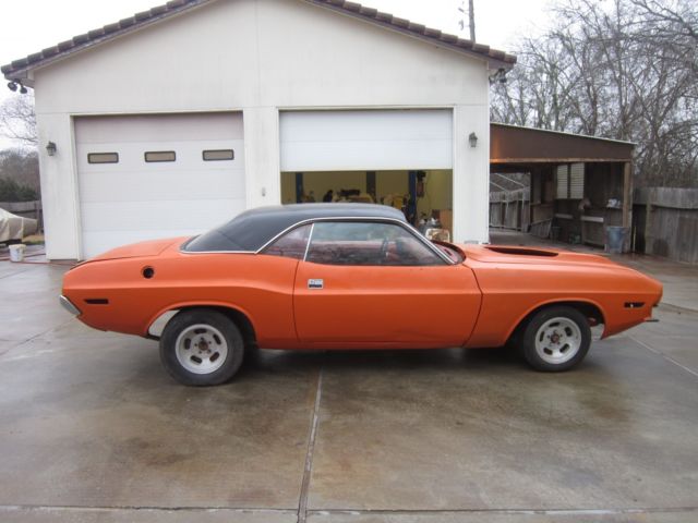 1970 Dodge Challenger - photo 4