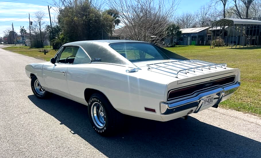 1970 Dodge Charger - photo 5