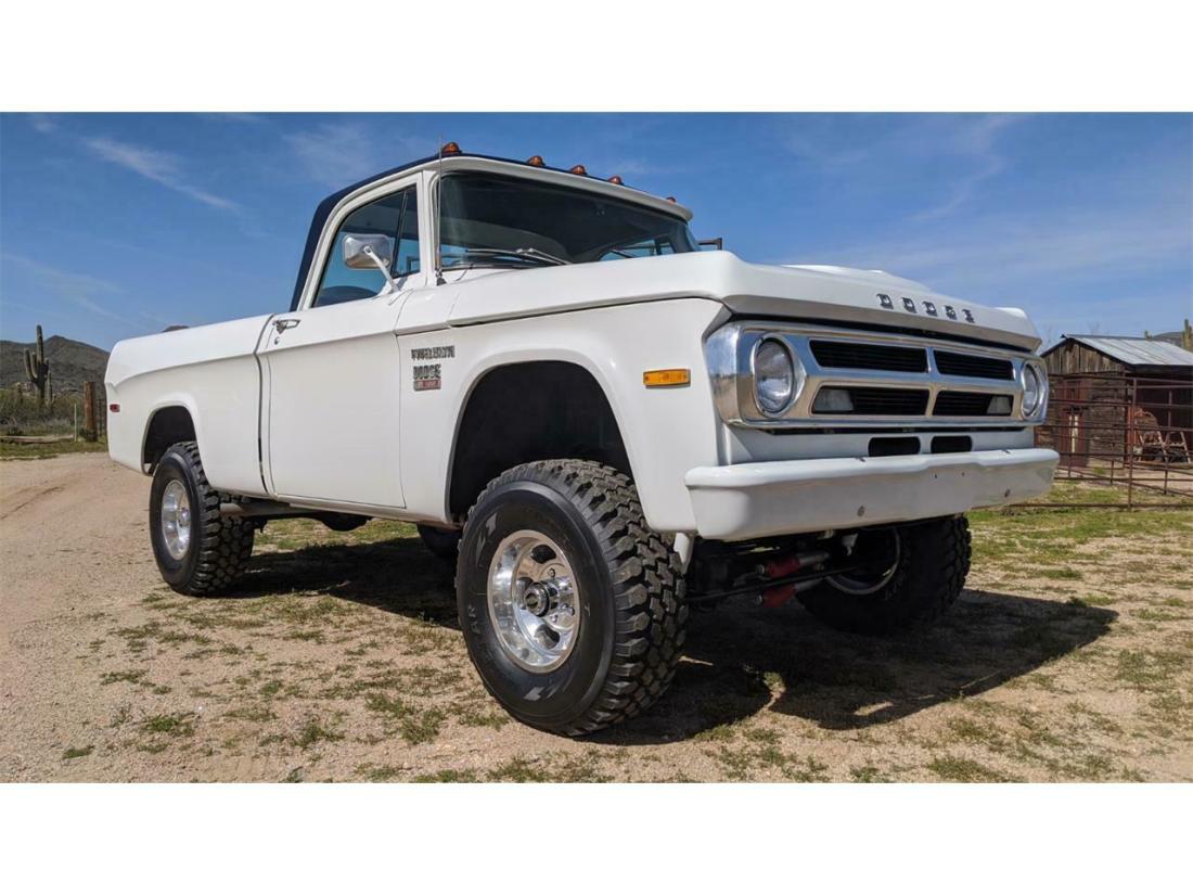 1970 Dodge Power Wagon - photo 4