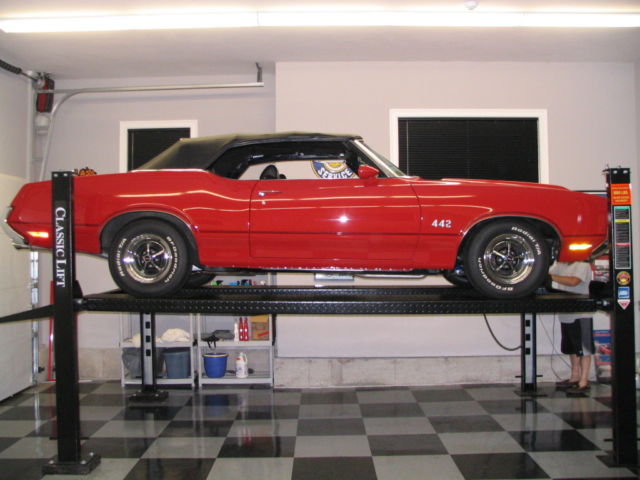 Rare 1970 Olds 442 Convertible, 365hp 455, 4-Spd, Matador Red, Restored - NICE! 1970 Oldsmobile 442 442 Convertible