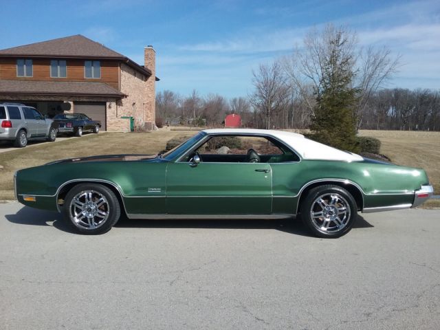 1970 Oldsmobile Toronado - photo 3
