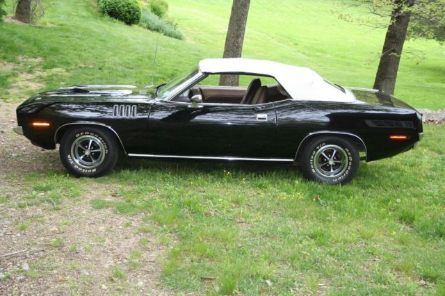 RARE 1971 CUDA CONVERTIBLE Original 383 big block with 4spd one of one 1971 Plymouth Barracuda Cuda
