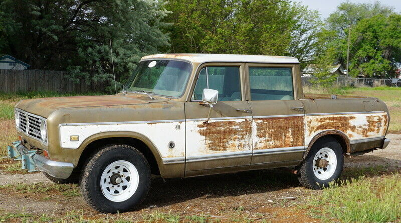 RARE 1973 International Harvester Wagonmaster, 3/4 Ton, Crew Cab, Shortbed 1973 International Harvester Wagonmaster Wagon Master