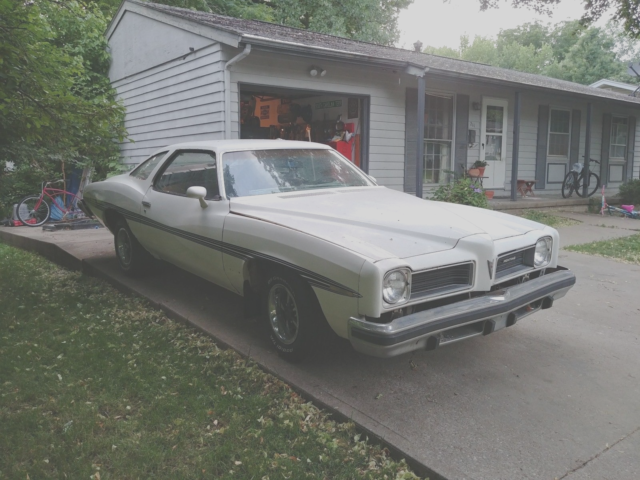 1974 Pontiac Le Mans Sports Coupe - photo 2