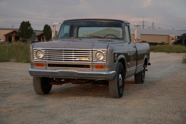 RARE 1975 International Harvester 200 Pickup, 392 V8, Factory AC 1975 International Harvester Pickup 200 Pickup 200