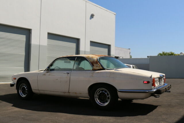 1975 Jaguar XJ6 COUPE - photo 3