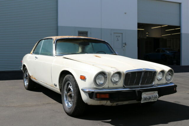 1975 Jaguar XJ6 COUPE - photo 8