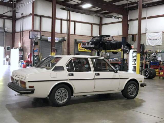 1978 Alfa Romeo 2000 Sport Sedan - photo 3