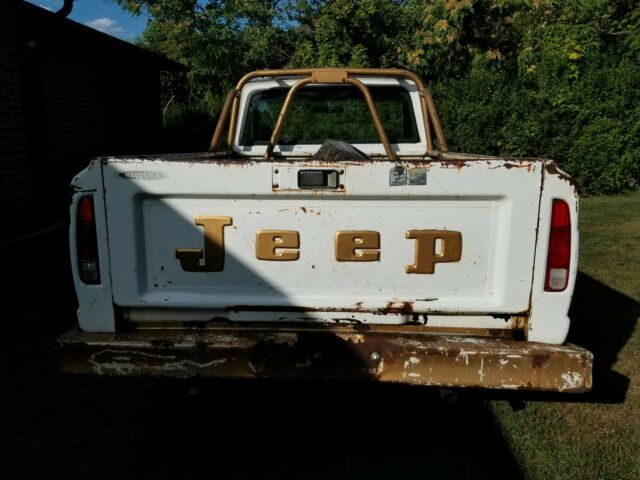 1979 Jeep Truck Golden Eagle - photo 3