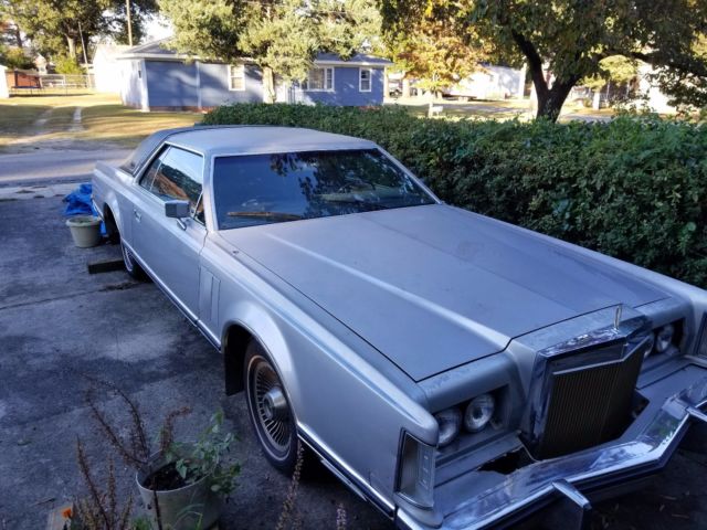 RARE 1979 Lincoln Continental Mark V Collectors Series Moonlight Silver Blue Top 1979 Lincoln Mark Series Collector's Series