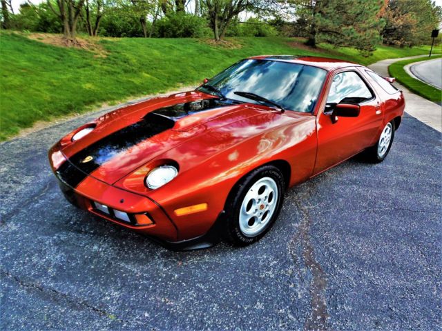 RARE! 1979 PORSCHE 928*5 SPEED MANUAL*TRACK SETUP*RECORDS*SERVICED*NO RESERVE! 1979 Porsche 928 NO RESERVE!