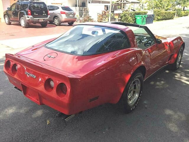 1980 Chevrolet Corvette L-82 4 Speed - photo 4