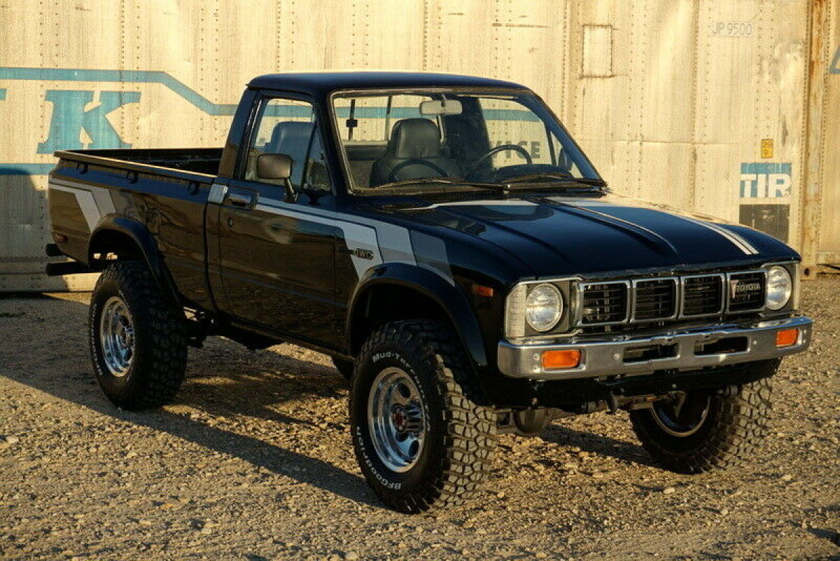 1981 Toyota Hilux Pickup - photo 6