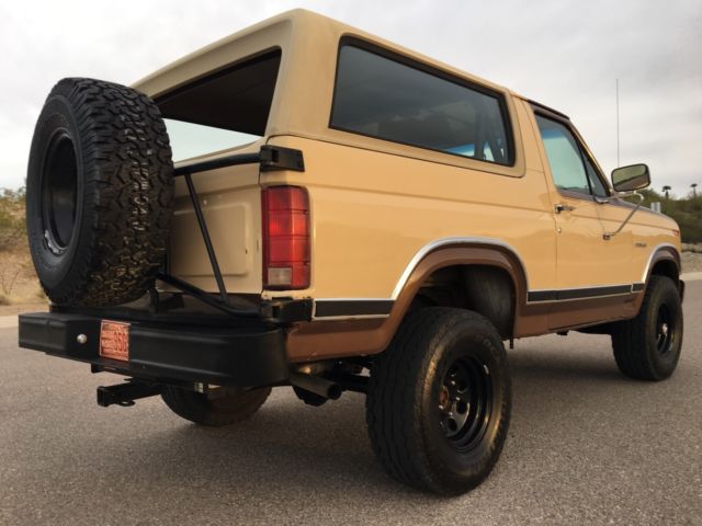 1983 Ford Bronco CONVERTIBLE SUV ROCK CRAWLER - photo 3