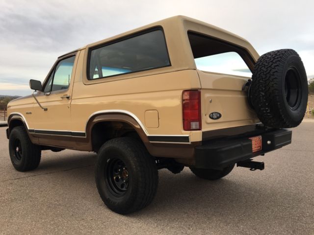 1983 Ford Bronco CONVERTIBLE SUV ROCK CRAWLER - photo 6