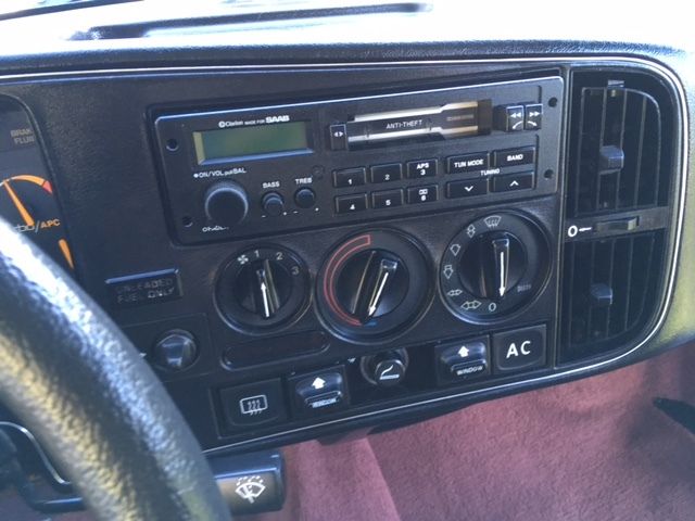 1983 Saab 900 Turbo Hatchback 2-Door - photo 6