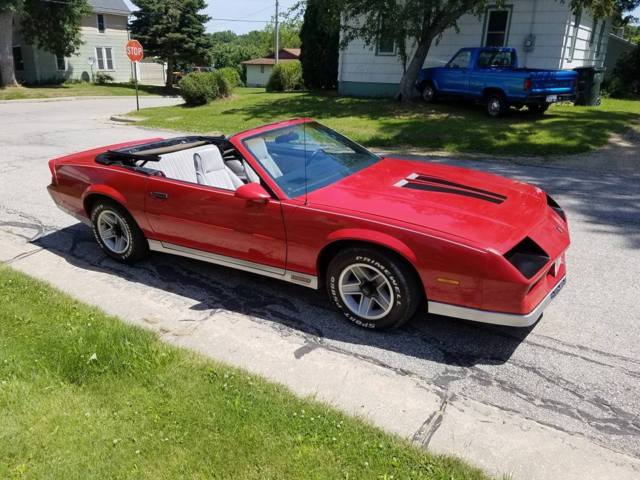 1983 Chevrolet Camaro Z28 - photo 2