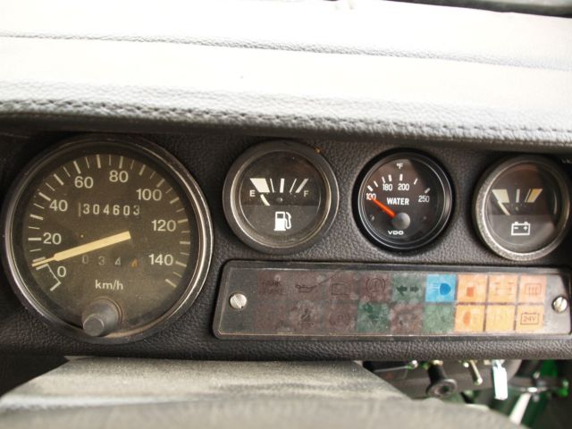 1984 Land Rover Defender 109 Series III RARE - photo 12