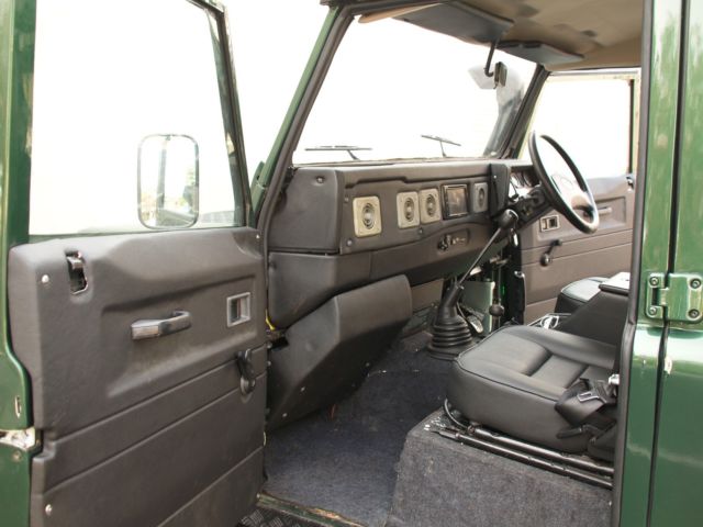 1984 Land Rover Defender 109 Series III RARE - photo 9
