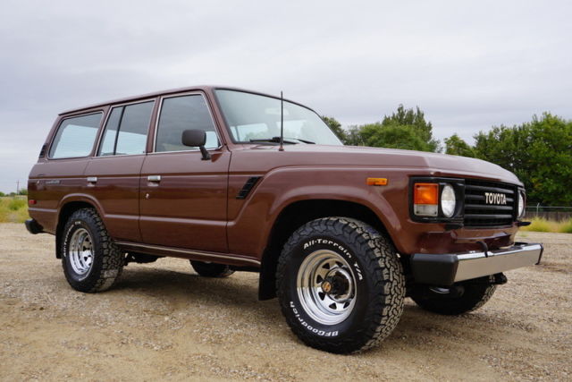 RARE 1984 Toyota LandCruiser FJ60, 4x4 , Low Mileage, Original Paint, Survivor 1984 Toyota Land Cruiser Land Cruiser FJ60