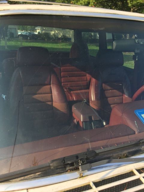 1985 Jeep Wagoneer Limited - photo 13