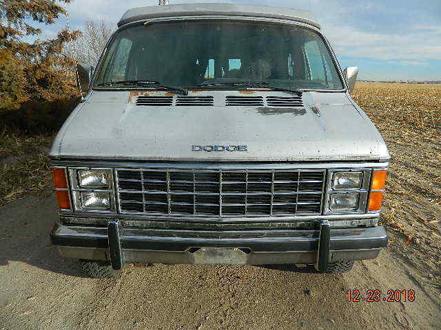 1985 Dodge Ram Van - photo 3