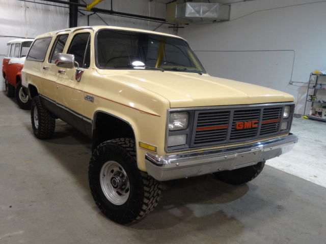 1985 Chevrolet Suburban - photo 6
