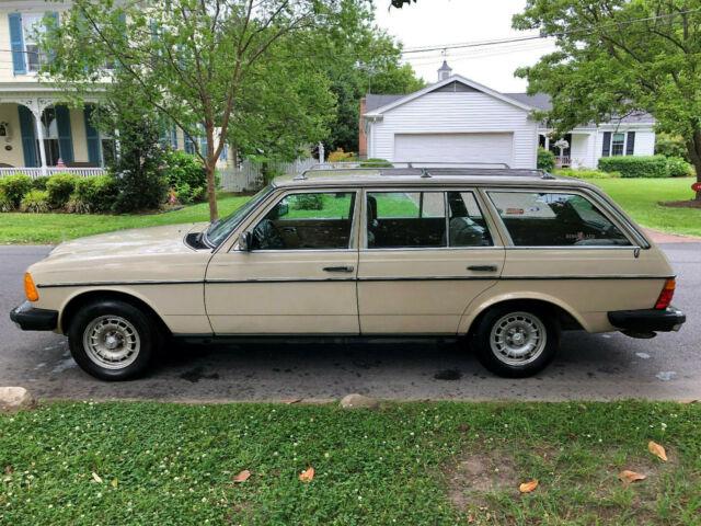 Rare 1985 Mercedes W123 300TDT Wagon - Beige Int 1Owner 228K miles 1985 Mercedes-Benz 300-Series 300TD Station Wagon