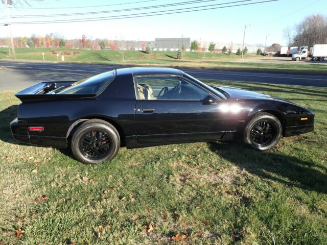 1985 Pontiac Trans Am - photo 3