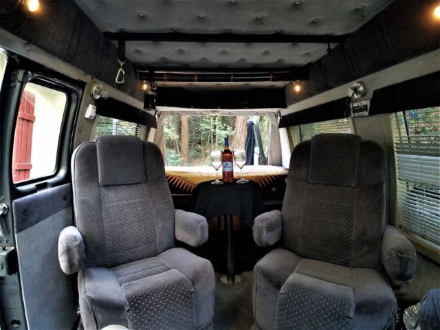 1986 Chevrolet G20 Van Conversion Van - photo 9