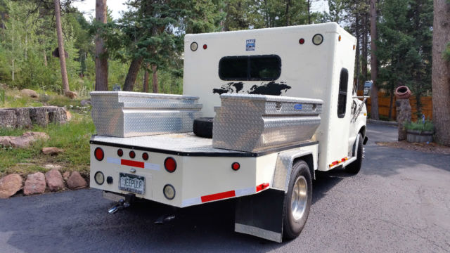 1986 Ford E-Series Van 2 DOOR CUTAWAY SLEEPER TOTER - photo 3