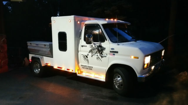 1986 Ford E-Series Van 2 DOOR CUTAWAY SLEEPER TOTER - photo 5