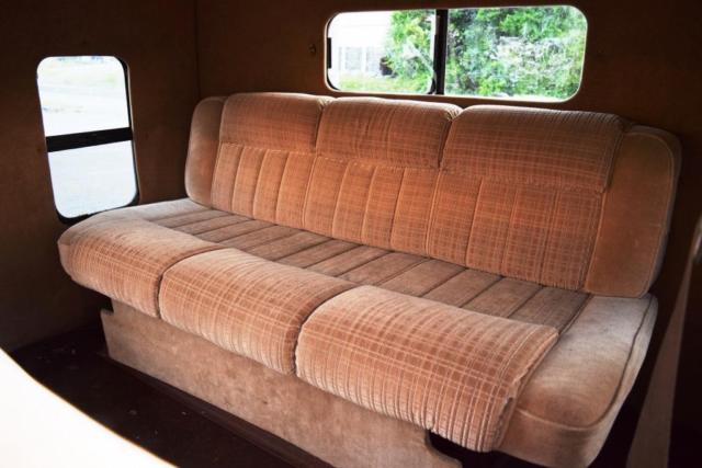 1986 Ford E-Series Van 2 DOOR CUTAWAY SLEEPER TOTER - photo 7
