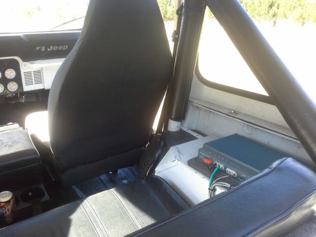 1986 Jeep CJ 2 Door Hardtop - photo 9