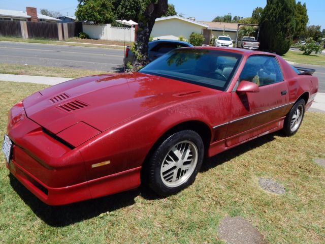 1986 Pontiac Firebird Trans Am Coupe 2-Door - photo 2