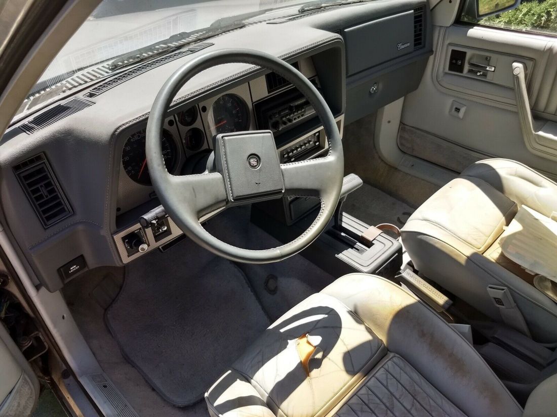 1987 Cadillac Cimarron - photo 10