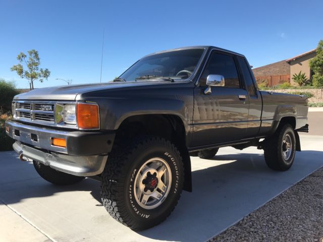 1987 Toyota Pickup SR5 Turbo - photo 2