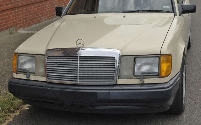 1987 Mercedes-Benz 300-Series 300TD 300 TD - photo 6