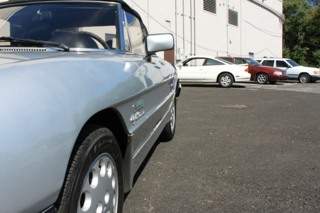 1988 Alfa Romeo Spider 1988 ALFA ROMEO SPIDER QV 911 MG TRIUMPH - photo 6