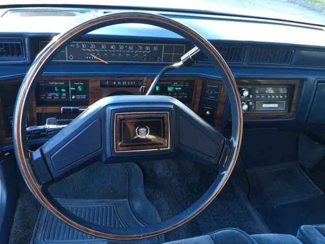 1988 Cadillac DeVille Base Sedan 2-Door - photo 12