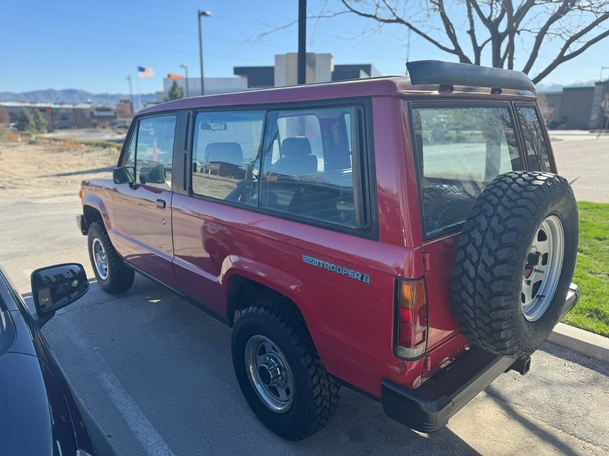 1988 Isuzu Trooper II - photo 4