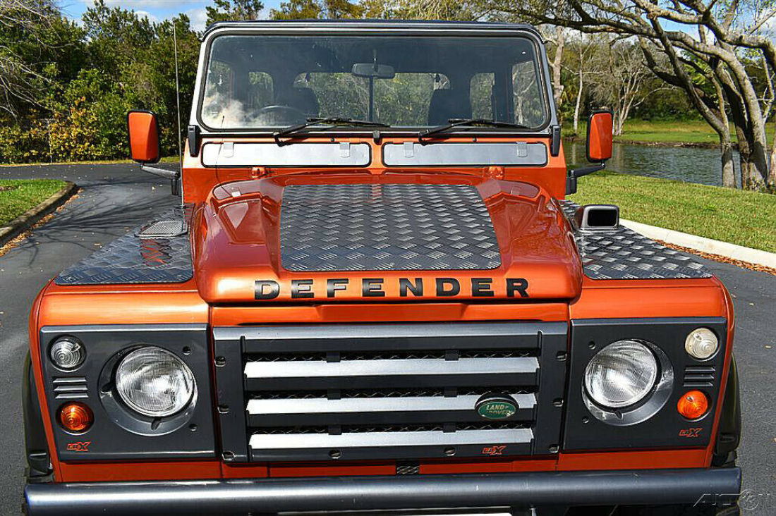 1988 Land Rover Defender 35k Miles 3.9L V8 Automatic - photo 6