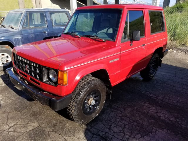 1988 Mitsubishi Montero - photo 2