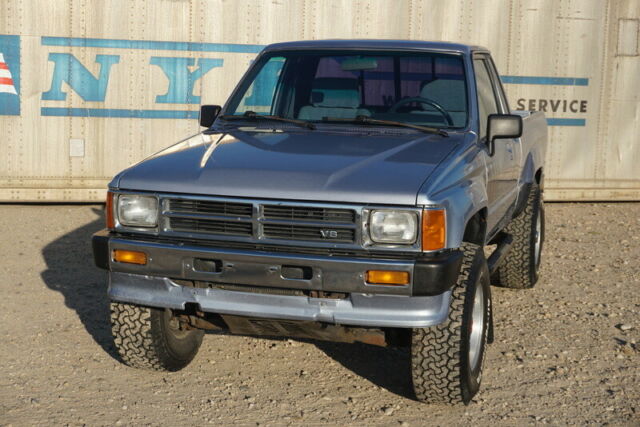 1988 Toyota Hilux Pickup - photo 4