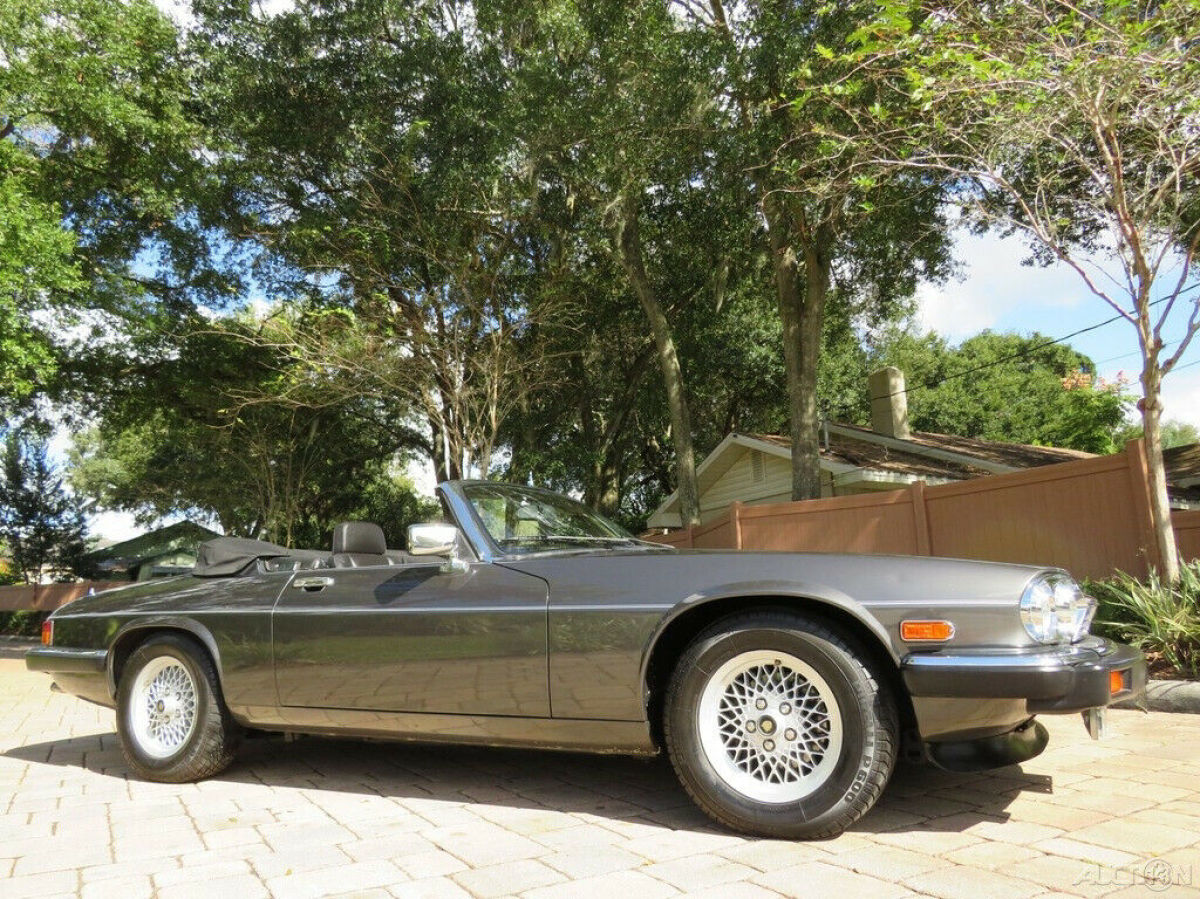1989 Jaguar XJ XJS Convertible V-12 Simply Gorgeous - photo 5