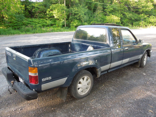 1989 Toyota SR5 1989 Toyota Pickup SR5 3.0L Manual 5 Speed - photo 11