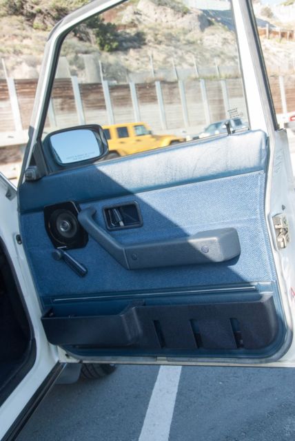 1990 Volvo 240 - photo 12